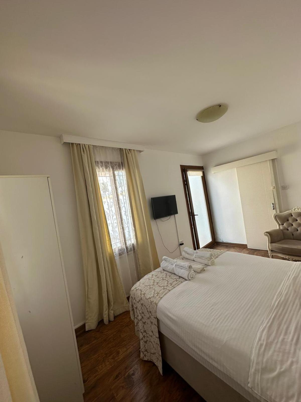 Lord'S Residence Boutique Hotel Kyrenia  Exterior foto